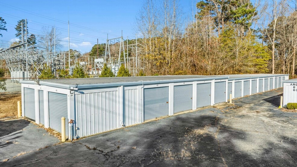 More Photos Of 400 W Depot St, Angier Self Storage For Sale