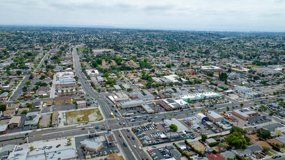 More Photos Of 6911-6945 El Cajon Blvd, San Diego Unknown For Lease