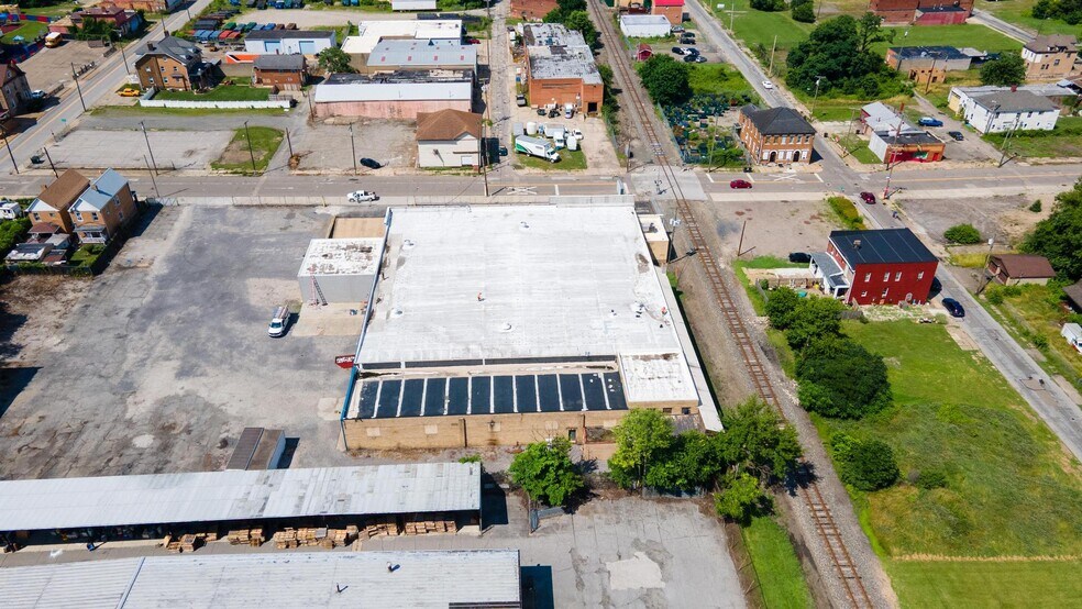 More Photos Of 620 South St, Steubenville Auto Dealership For Lease