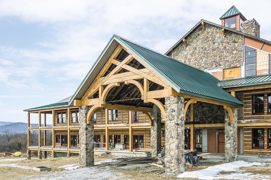 More Photos Of 1207 Flohrs Church Rd, Biglerville Hospitality For Sale