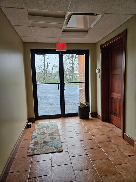 More Photos Of 2416 Pennsylvania Ave, Weirton Medical For Lease