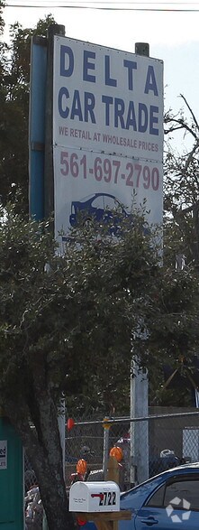 More Photos Of 2722 Westgate Ave, West Palm Beach Auto Dealership For Lease