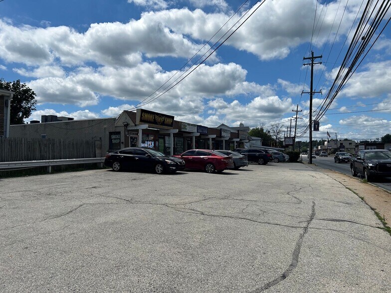 More Photos Of 4100 Edgmont Ave, Brookhaven Freestanding For Lease