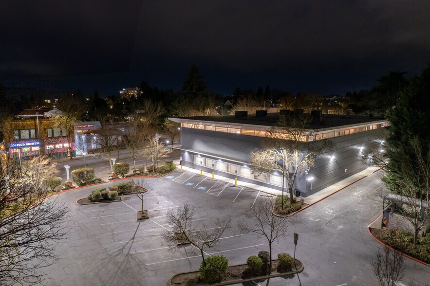 More Photos Of 2650 NE Martin Luther King Blvd, Portland Freestanding For Lease