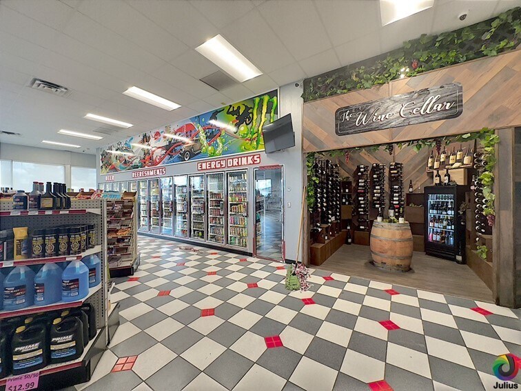 More Photos Of 8160 W Overland Rd, Boise Carwash For Lease