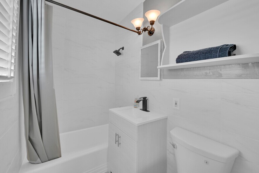 More Photos Of 1141 71st St, Miami Beach Office Residential For Sale