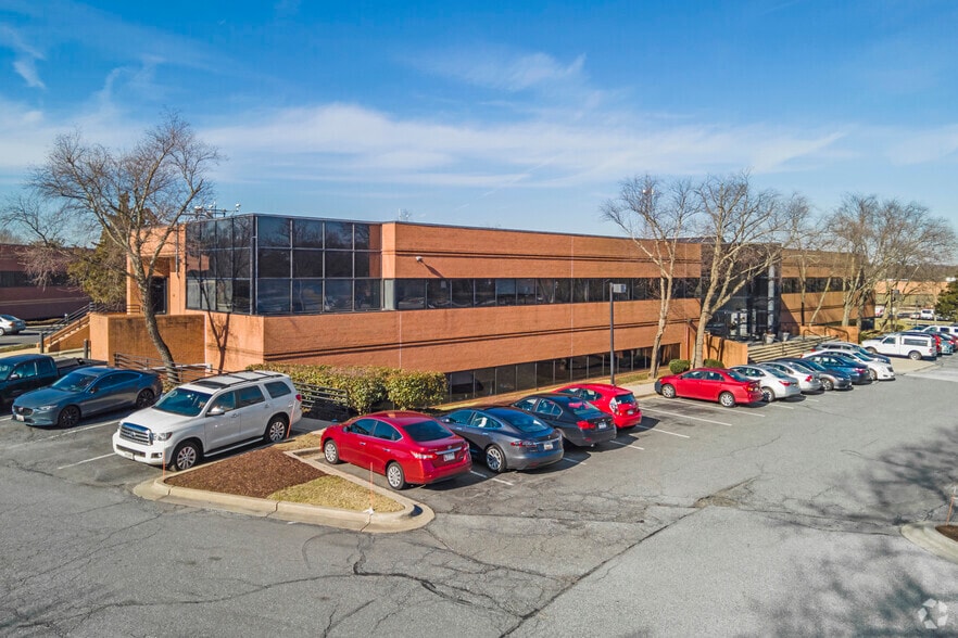 Primary Photo Of 4300 Forbes Blvd, Lanham Office For Sale