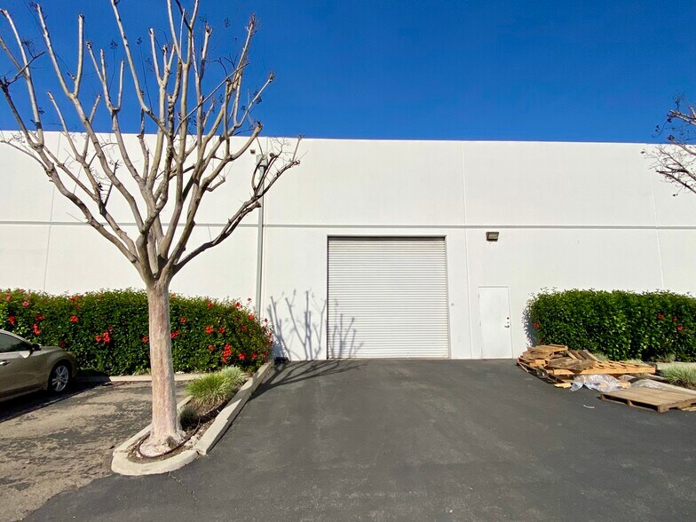 More Photos Of 14272 Chambers Rd, Tustin Warehouse For Sale