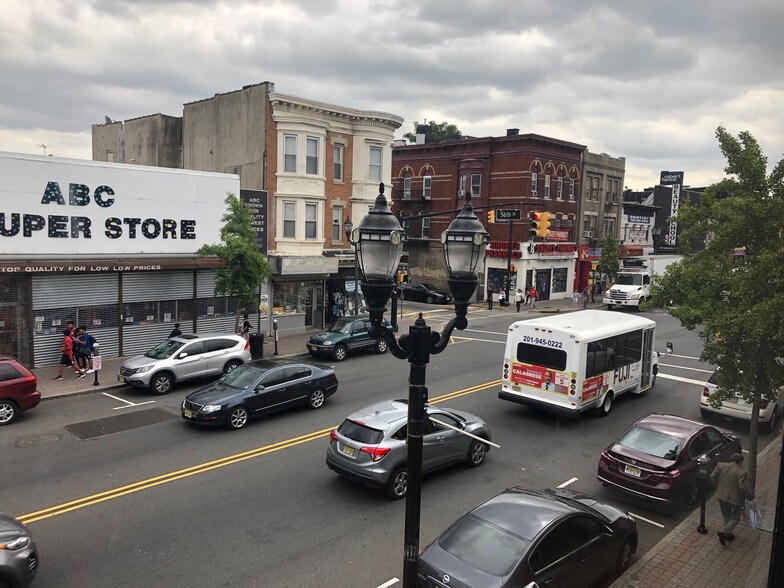 More Photos Of 5611 Bergenline Ave, West New York Storefront Retail Office For Sale