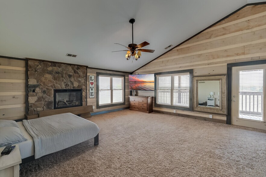 More Photos Of 2305 Harrodsburg Rd, Lawrenceburg Specialty For Sale