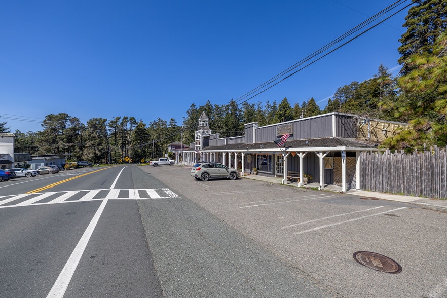 More Photos Of 35507 S Highway 1, Gualala Storefront Retail Office For Sale