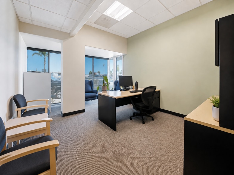 More Photos Of 1433 Arundell Ave, Ventura Manufacturing For Sale