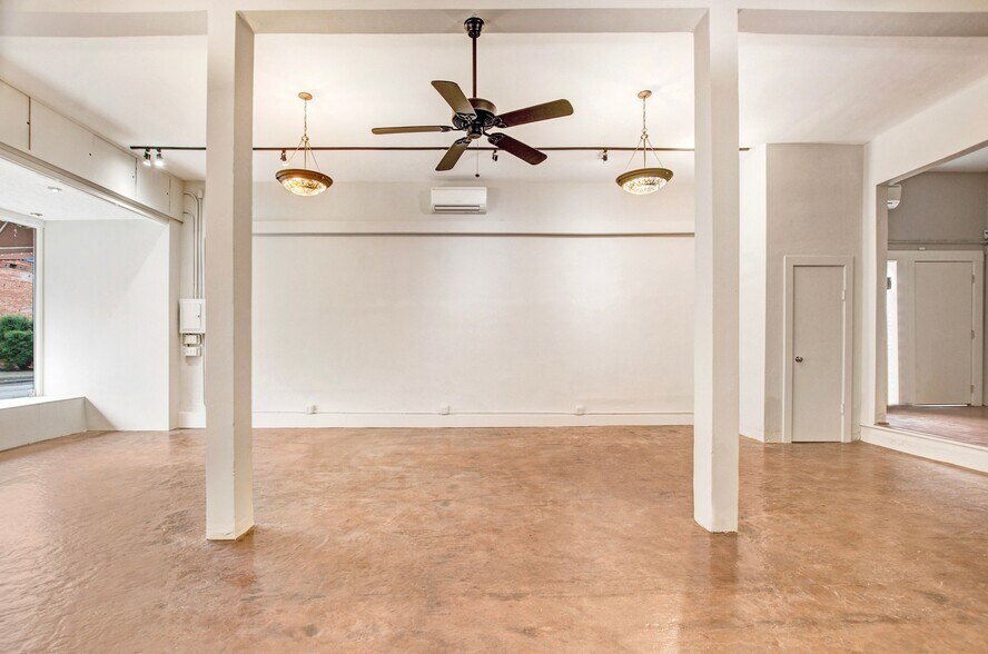 More Photos Of 512 Wilson St, Santa Rosa Storefront Retail Residential For Lease