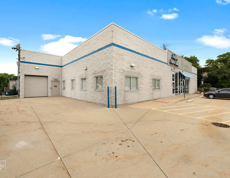 More Photos Of 11500 S Pulaski Rd, Alsip Storefront Retail Office For Sale