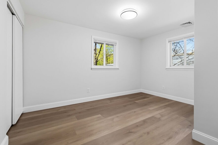 More Photos Of 43 Orient St, Worcester Multifamily For Sale