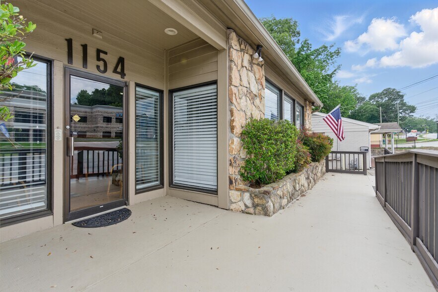 More Photos Of 1154 Concord Rd SE, Smyrna Freestanding For Sale