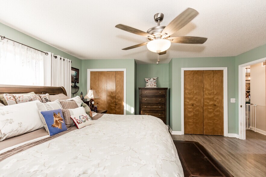 More Photos Of 12344 Kennel Dr, Junction City Specialty For Sale