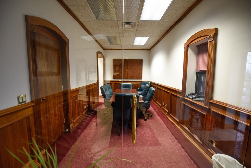 More Photos Of 5266 Seneca St, West Seneca Office For Lease