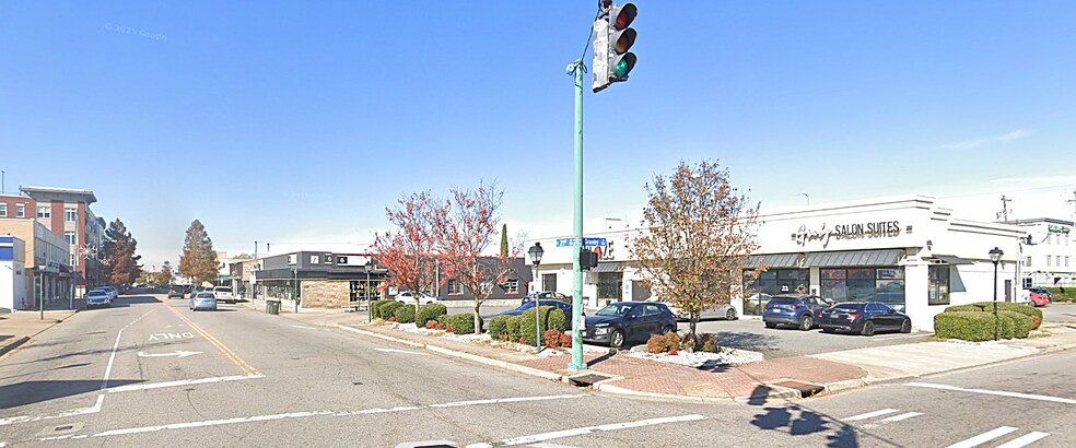 More Photos Of 100 W 21st St, Norfolk Freestanding For Sale