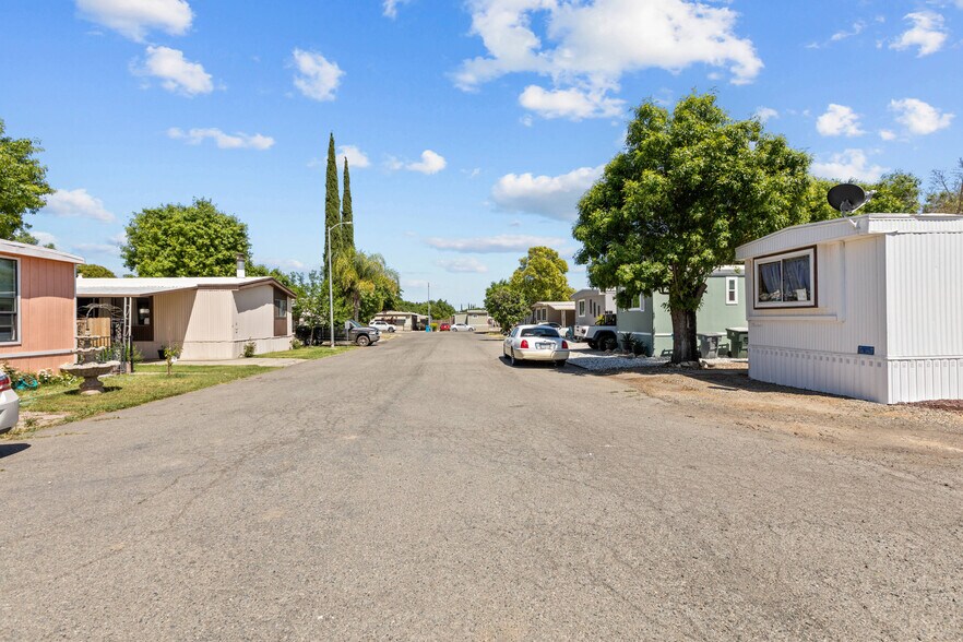 More Photos Of 2864 Jefferson Ave, Yuba City Manufactured Housing Mobile Home Park For Sale