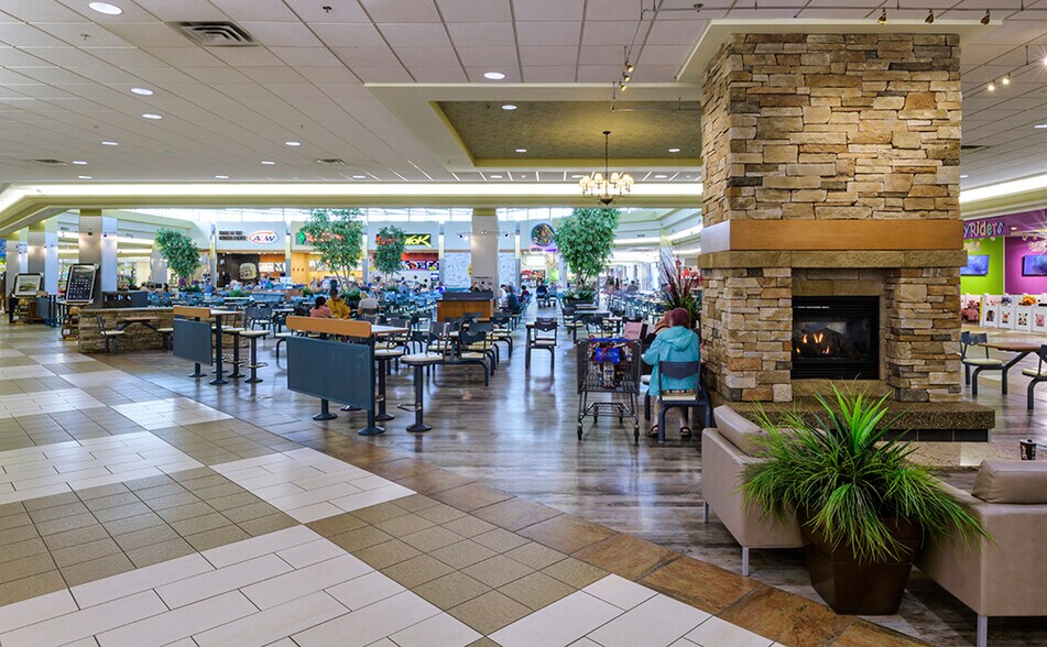 More Photos Of 6359 50 Av, Red Deer General Retail For Lease