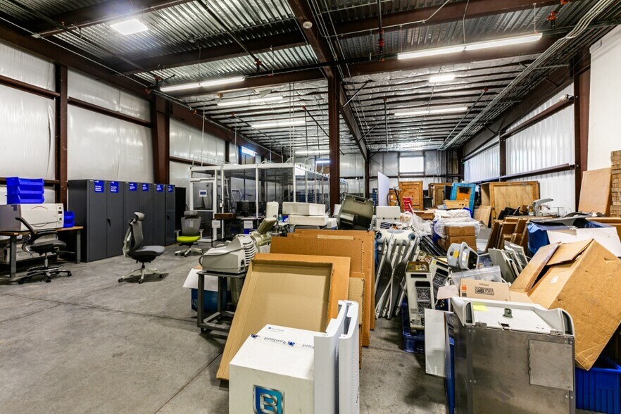 More Photos Of 4383 Forestdale Dr, Park City Warehouse For Lease