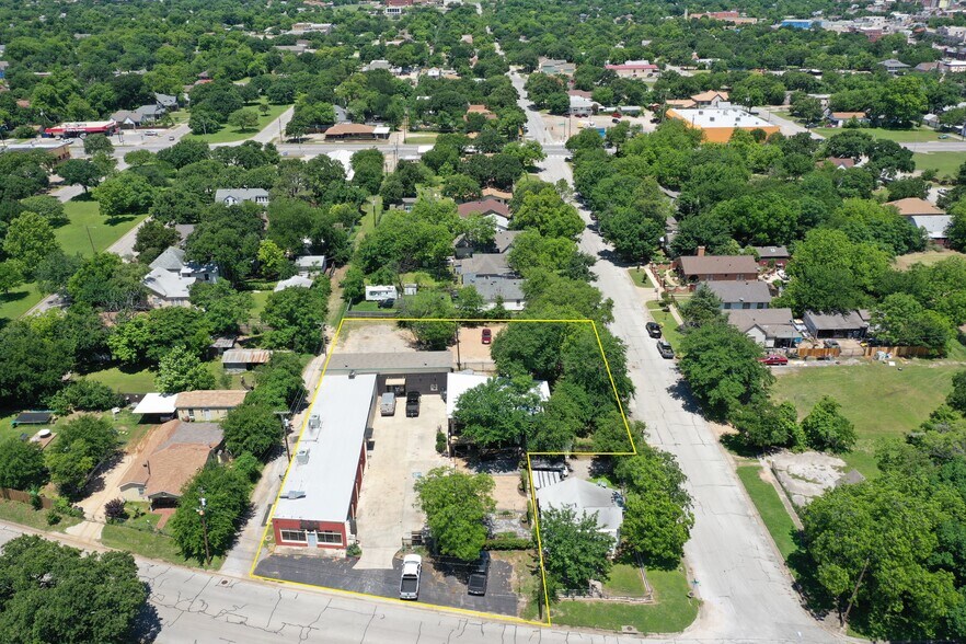 More Photos Of 502 Grand Ave, Fort Worth Flex For Sale