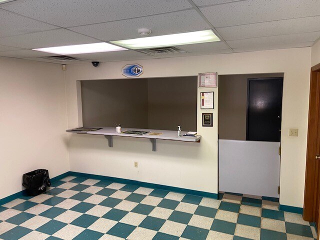 More Photos Of 5750 W Brick Rd, South Bend Warehouse For Sale