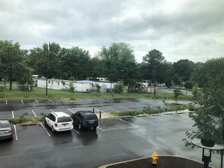 More Photos Of 45870 E Run Dr, Lexington Park Healthcare For Lease