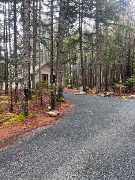 More Photos Of 200 Seal Cove Rd, Southwest Harbor Hotel For Sale