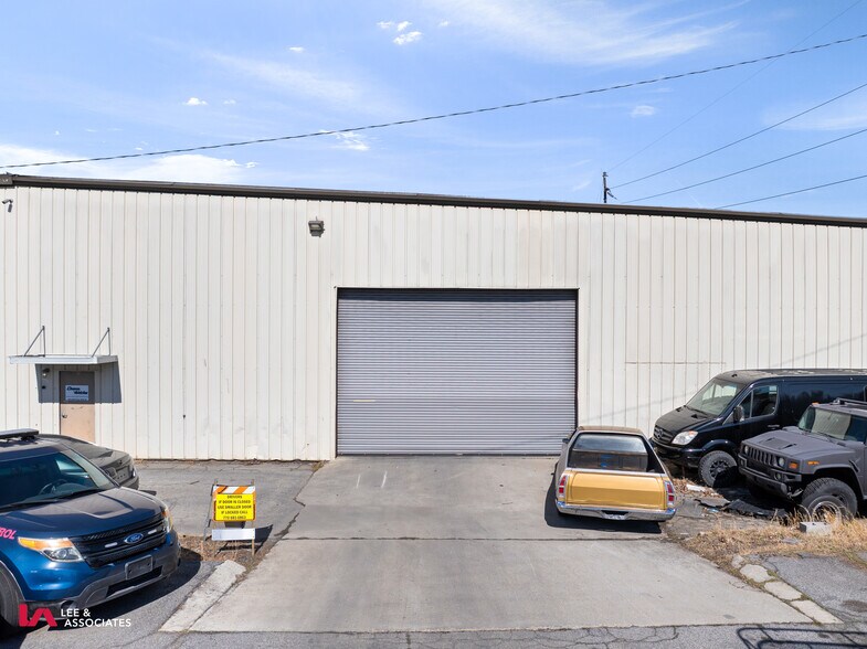 More Photos Of 4151 Industrial Park Dr, Norcross Warehouse For Lease