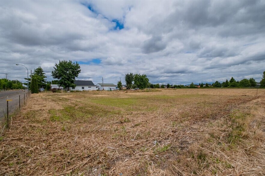 More Photos Of TID: 949909 Hansard ave, Lebanon Land For Sale