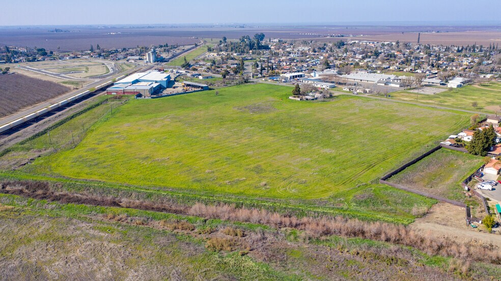 9457 E Childs, Planada, CA 95365 Land For Sale