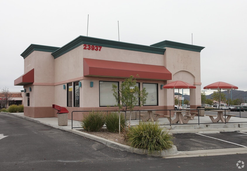 More Photos Of 23937 Clinton Keith Rd, Wildomar Fast Food For Sale