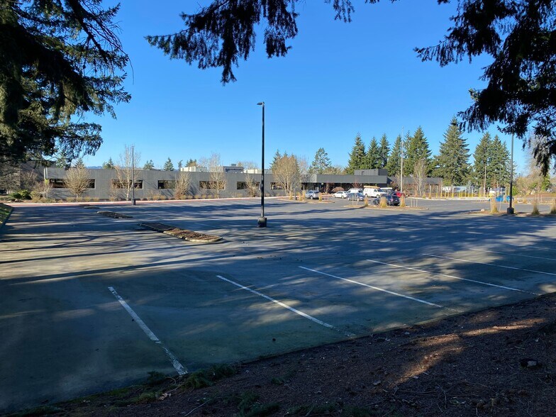 More Photos Of 9275 SW Peyton Ln, Wilsonville Office For Lease