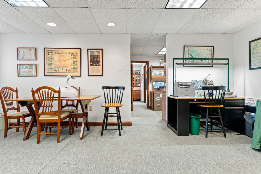 More Photos Of 1510 Bethlehem Pike, Flourtown Storefront Retail Residential For Sale