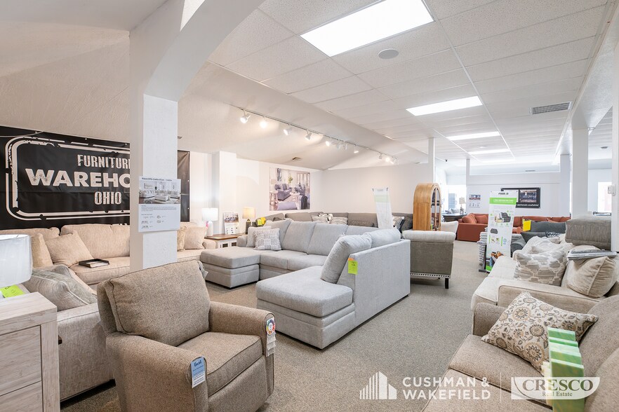 More Photos Of 10414 Ravenna Rd, Twinsburg Freestanding For Sale