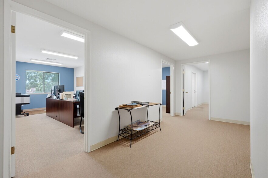 More Photos Of 1260 Buttonwillow Ave, Reedley Warehouse For Sale