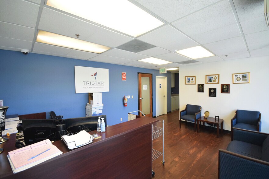More Photos Of 1021-1051 S Meridian Ave, Alhambra Flex For Lease