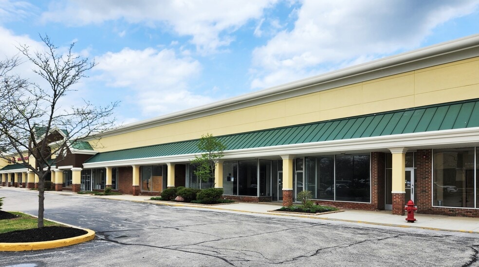 More Photos Of 1461-1535 Schaumburg Rd, Schaumburg Unknown For Lease