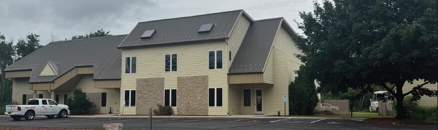 Primary Photo Of 21124 W Good Hope Rd, Lannon Light Manufacturing For Sale