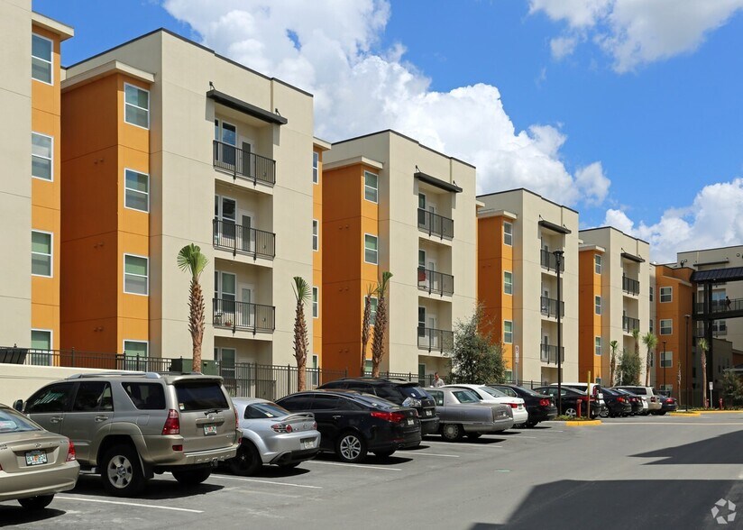 More Photos Of 12101 University Blvd, Orlando Unknown For Lease