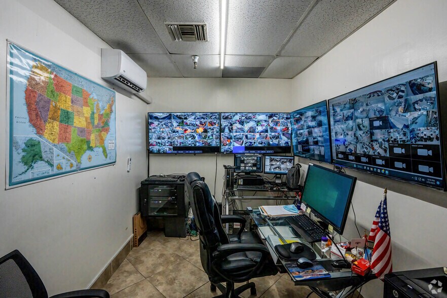 More Photos Of 13210 S Normandie Ave, Gardena Warehouse For Sale