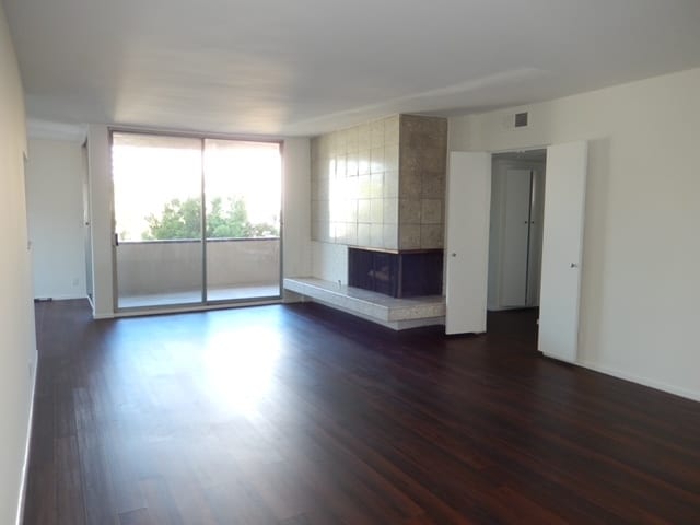 More Photos Of 9930 Durant Dr, Beverly Hills Apartments For Sale