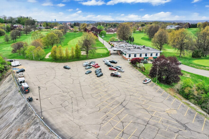 More Photos Of 825 Commonwealth Ave, West Mifflin Land For Sale