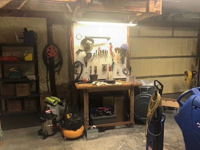 More Photos Of 5841 State Highway K St, Cape Girardeau Warehouse For Lease