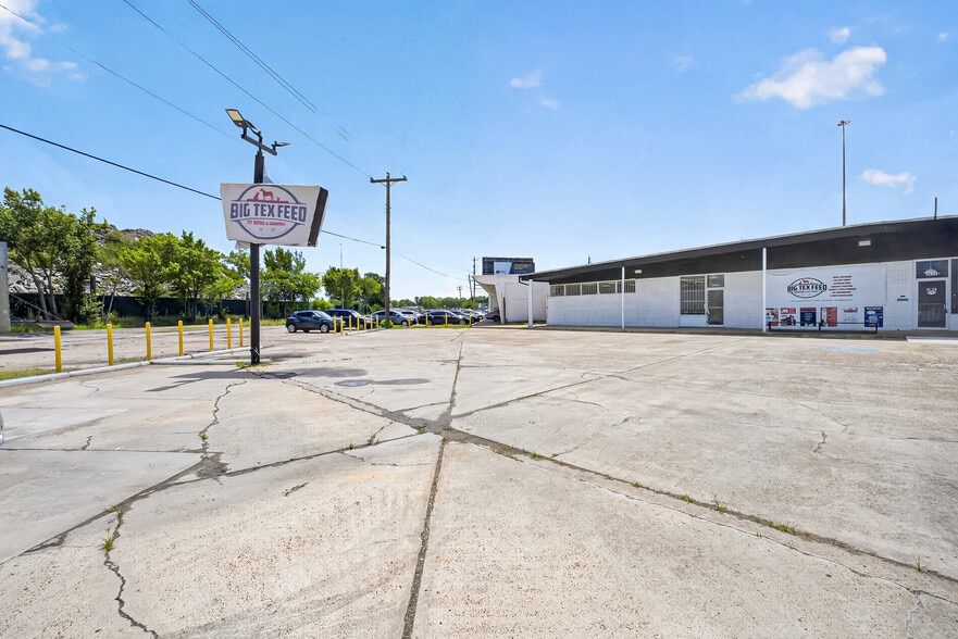 More Photos Of 4652 Holmes Rd, Houston Freestanding For Lease