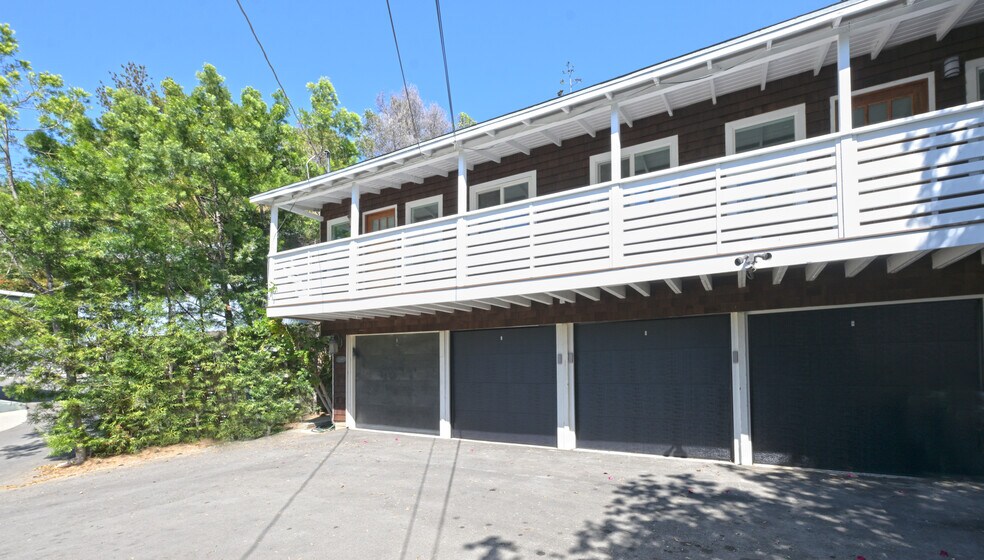 More Photos Of 2592 N Beachwood Dr, Los Angeles Multifamily For Sale