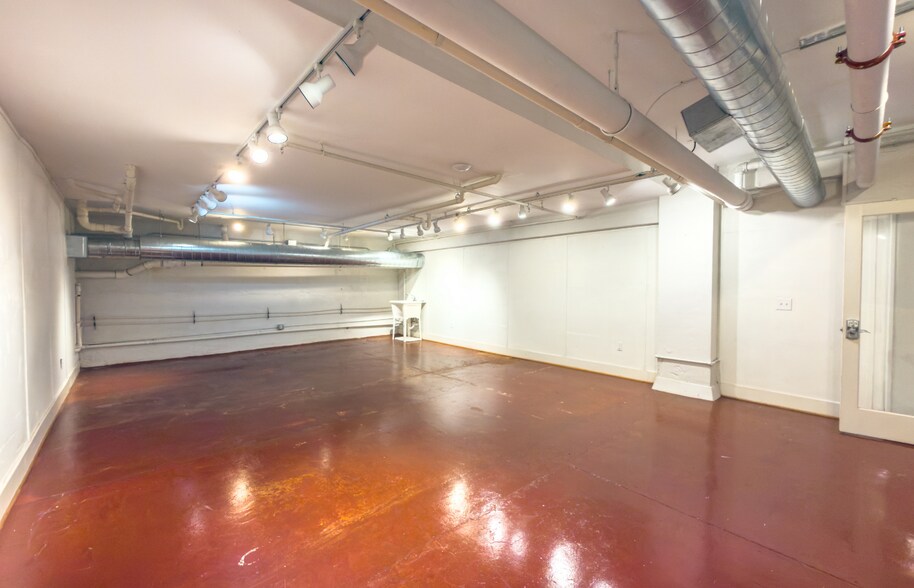More Photos Of 110 Campbell Ave SW, Roanoke Loft Creative Space For Sale