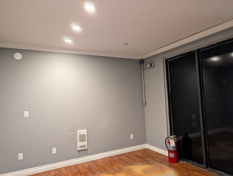 More Photos Of 235 MacKay Cres, Wood Buffalo Warehouse For Lease